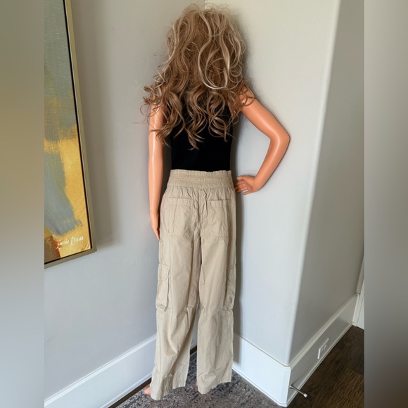 NEW Never Worn Aerie Stylish & Comfortable Easiest Cargo Pants! - Picture 7 of 11